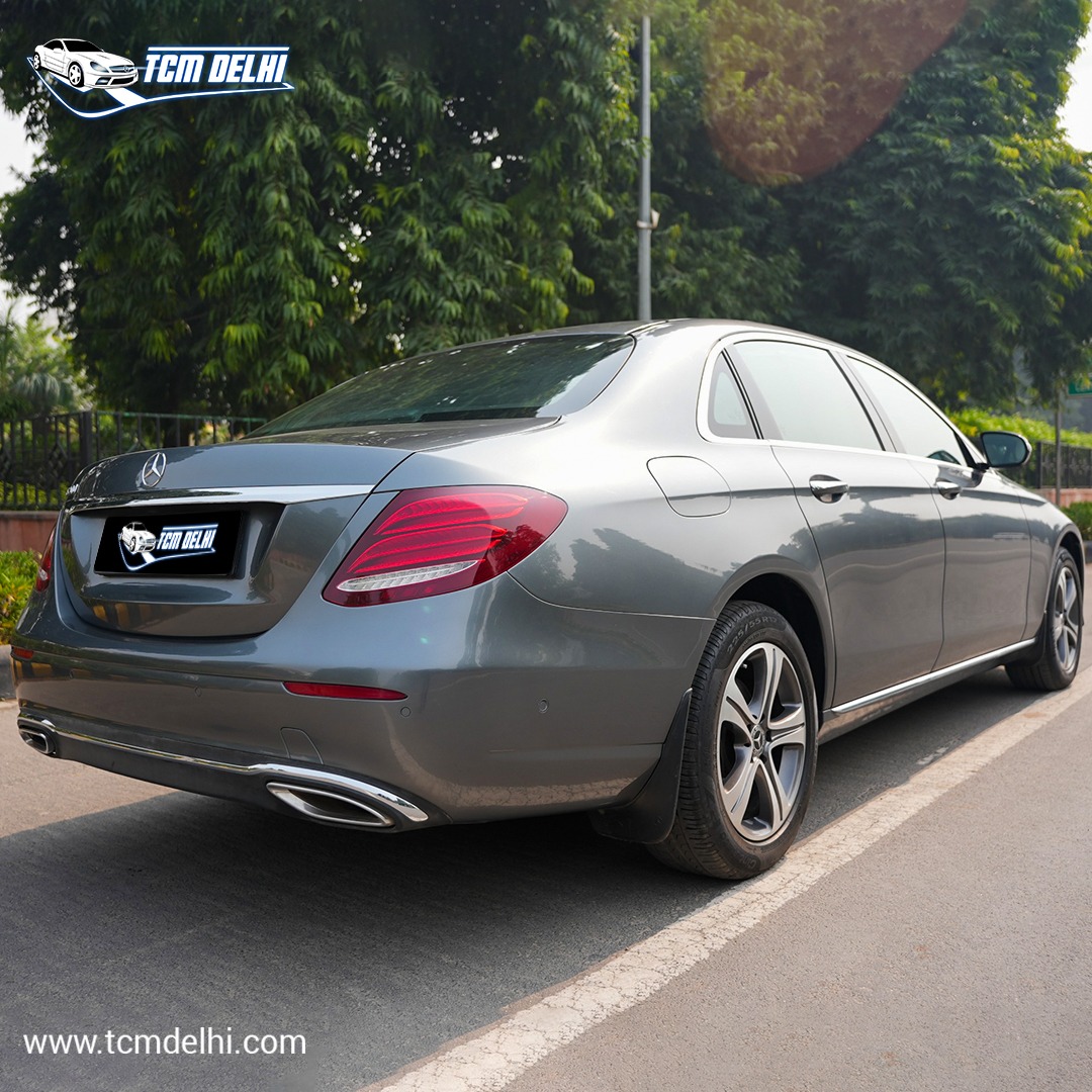MERCEDES BENZ E200