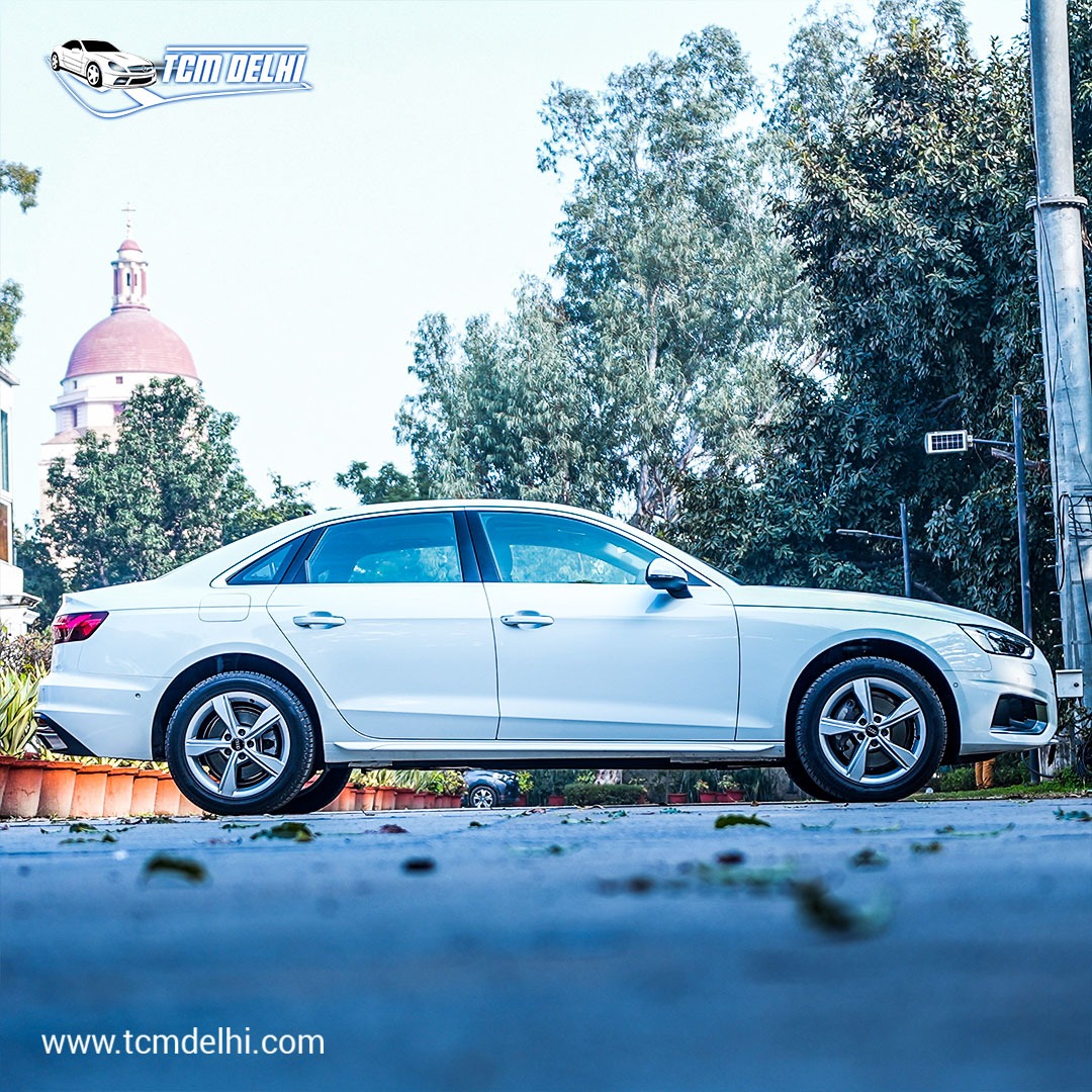 AUDI A4 45 TFSI TECHNOLOGY