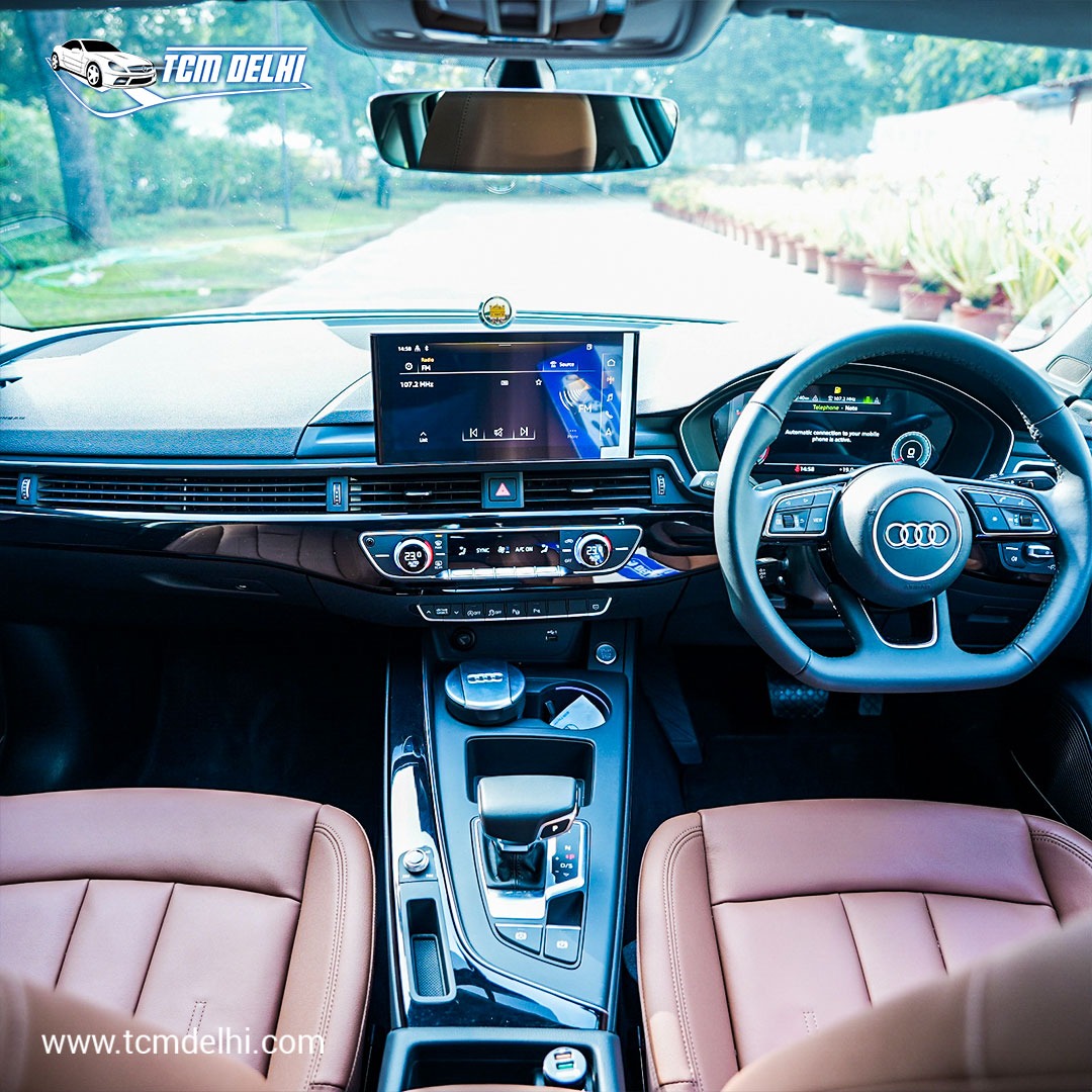 AUDI A4 45 TFSI TECHNOLOGY
