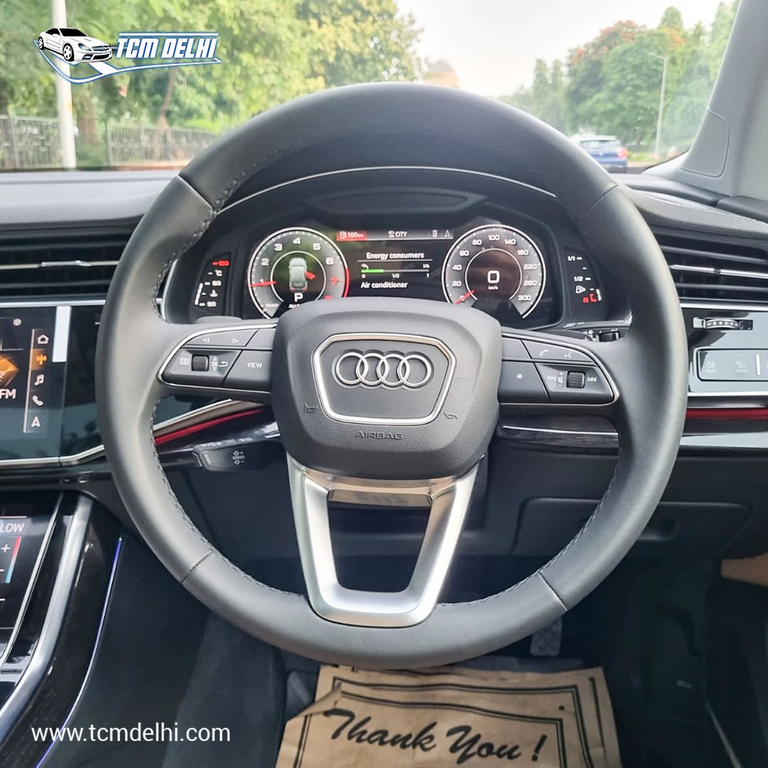 AUDI Q7 55TFSI TECNOLOGY