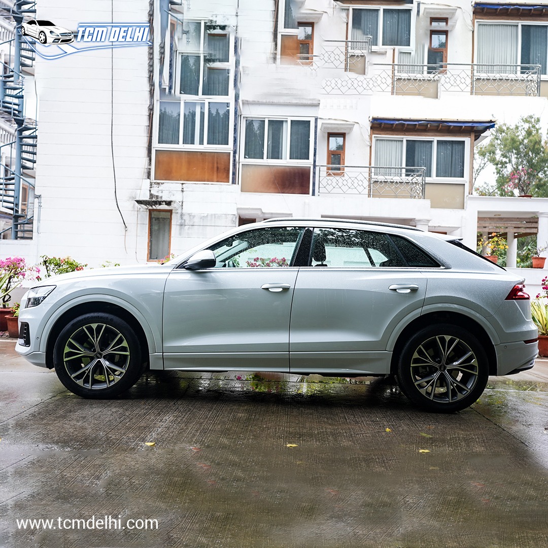 AUDI Q8 55 TFSI QUATTRO