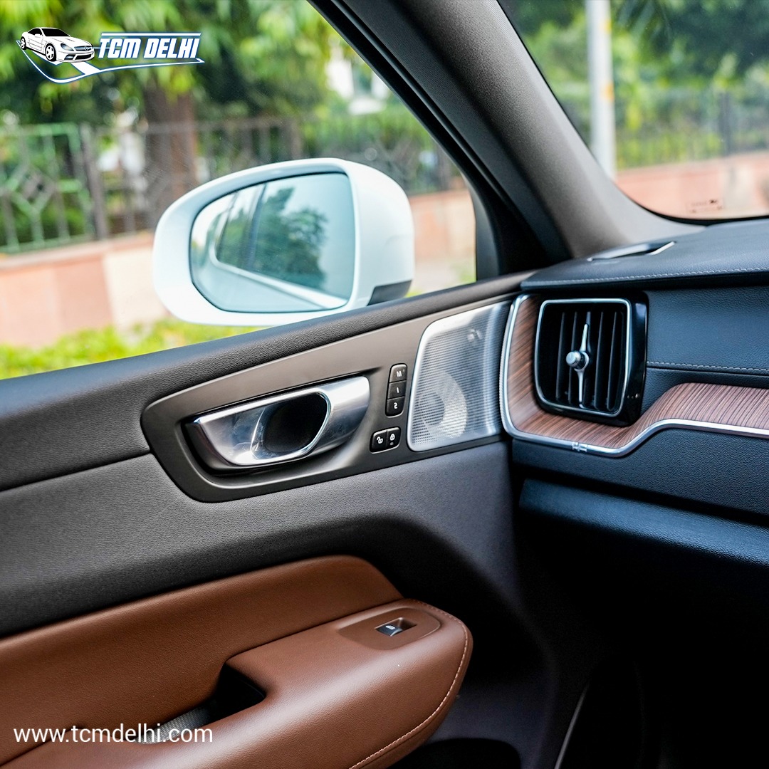 VOLVO XC60 B5 ULTIMATE