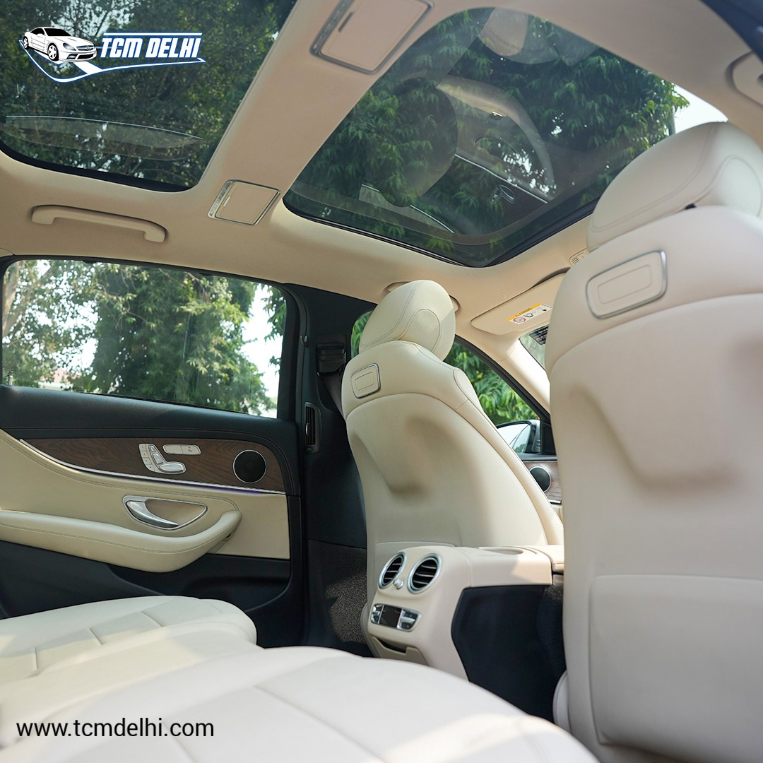 MERCEDES BENZ E200