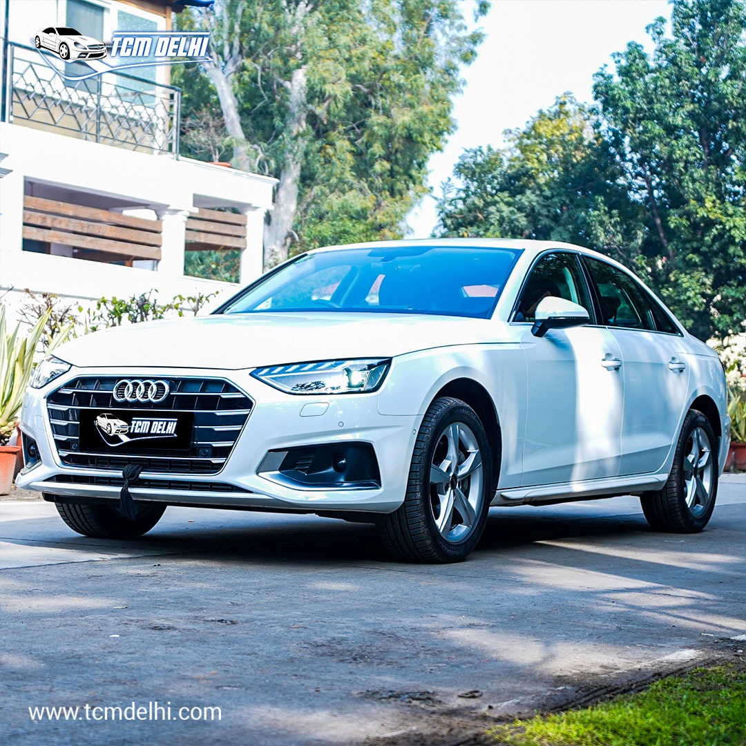 AUDI A4 45 TFSI TECHNOLOGY