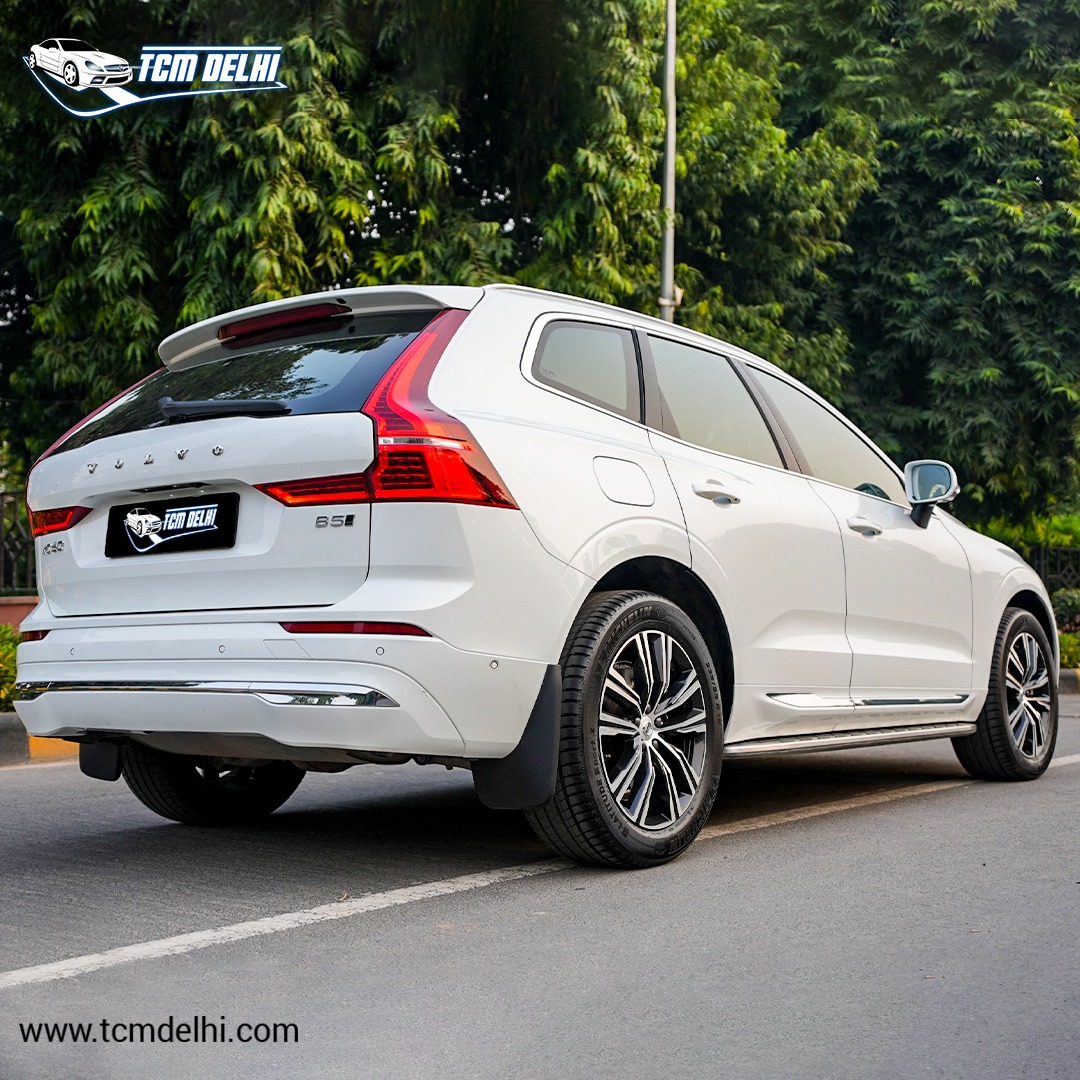 VOLVO XC60 B5 ULTIMATE