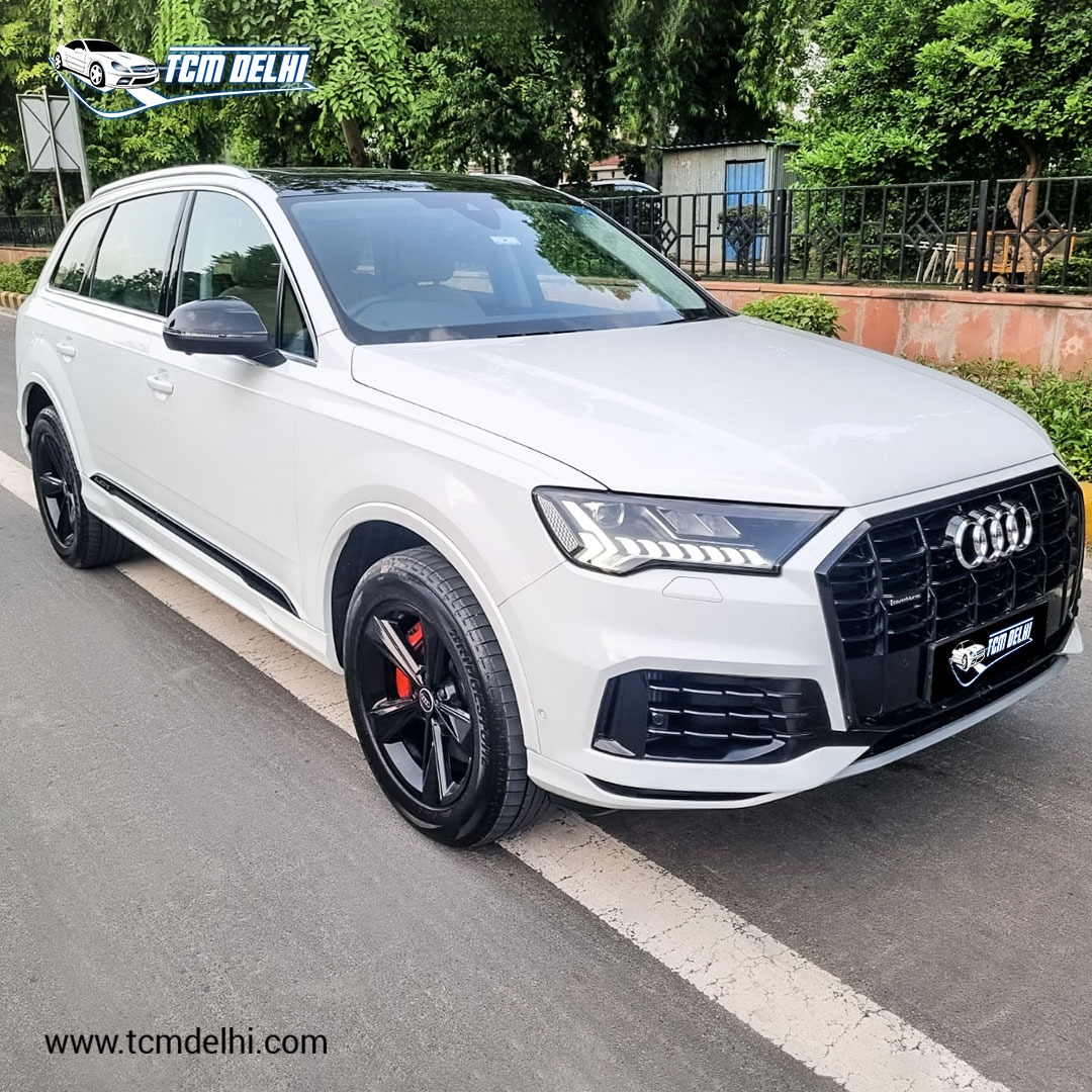 AUDI Q7 55TFSI TECNOLOGY