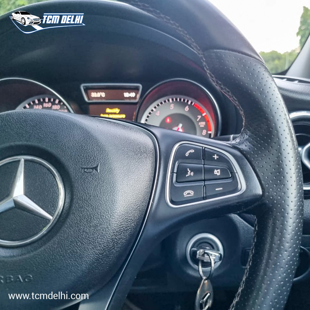 MERCEDES BENZ GLA200 SPORTS