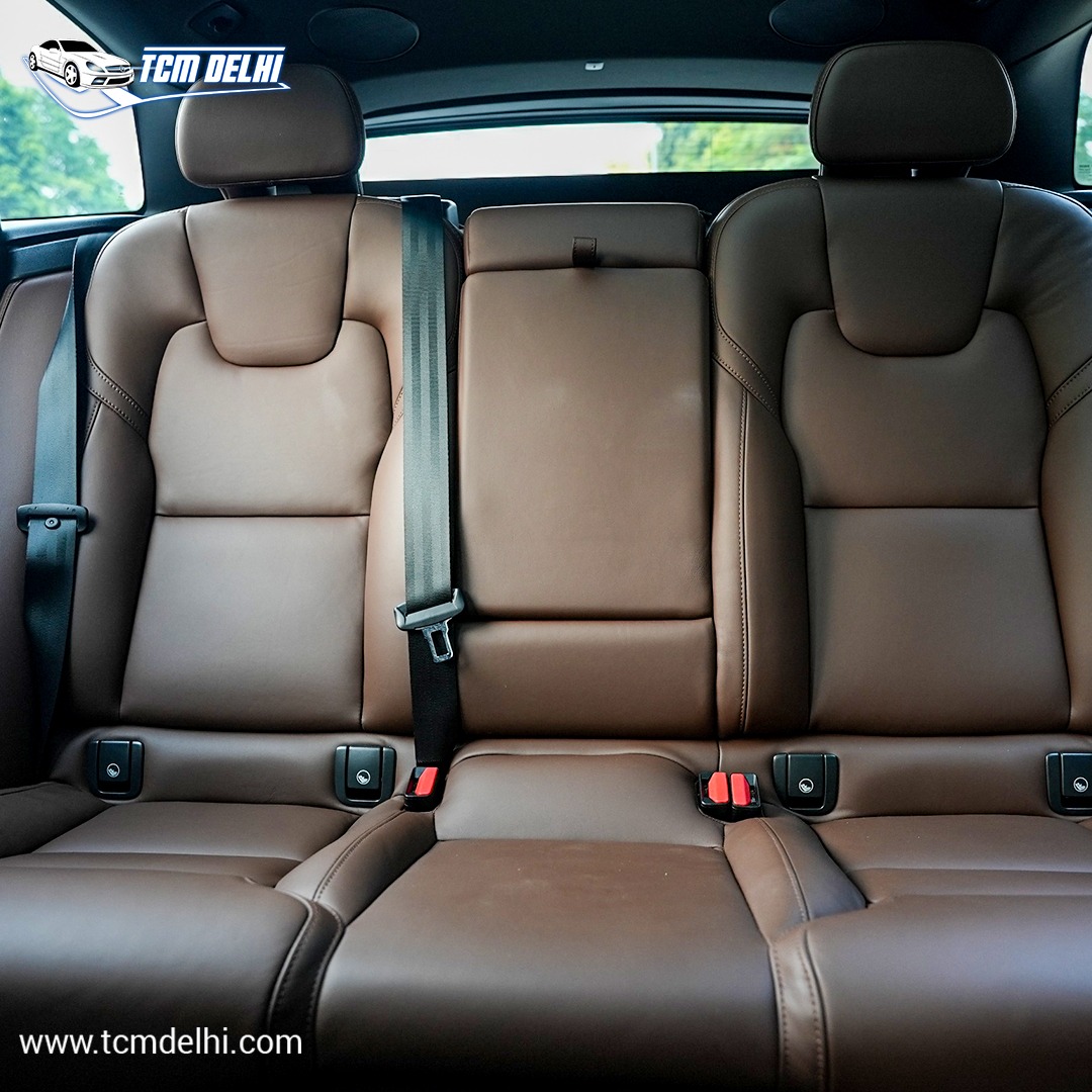 VOLVO XC60 B5 ULTIMATE