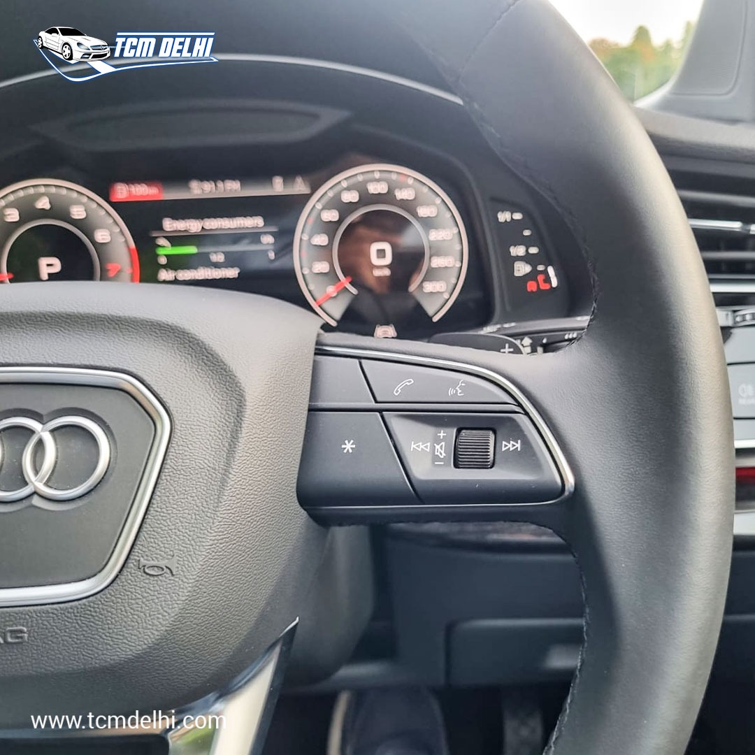 AUDI Q7 55TFSI TECNOLOGY