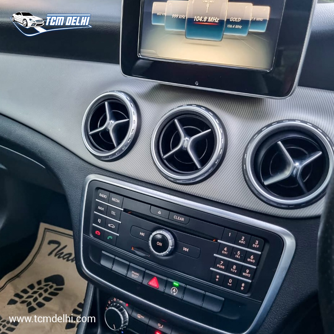 MERCEDES BENZ GLA200 SPORTS