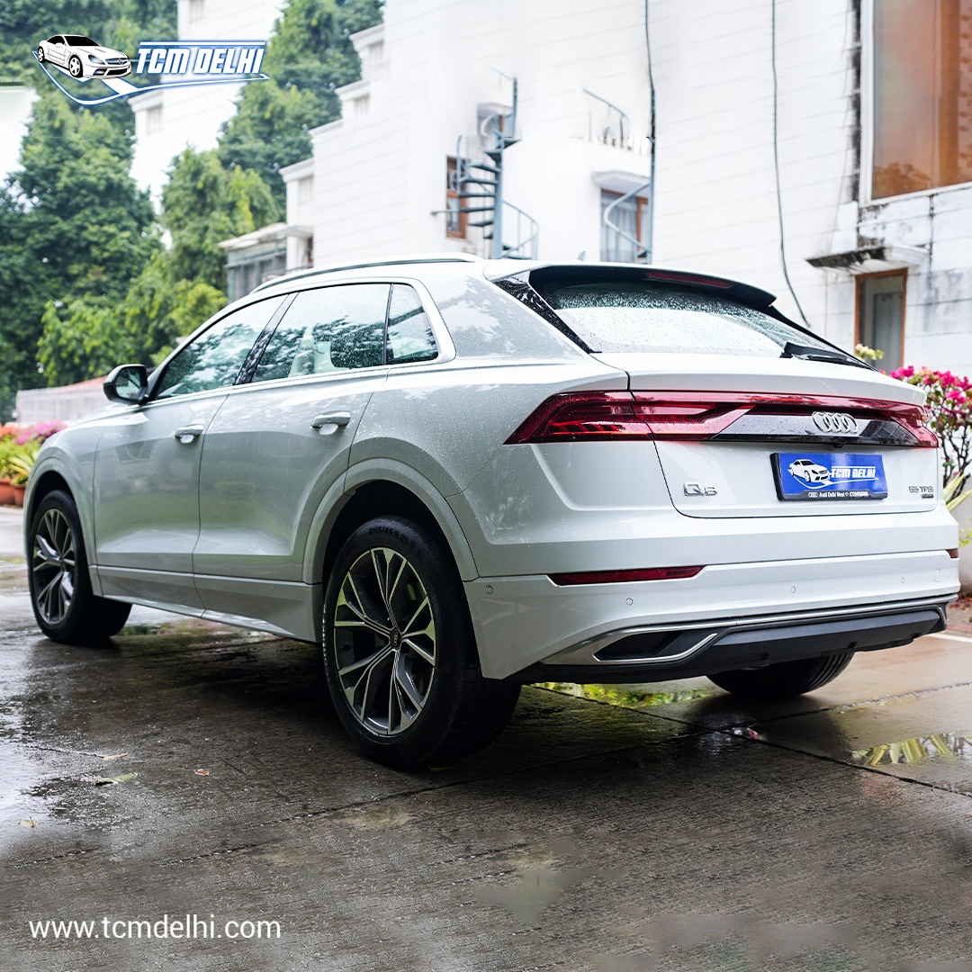 AUDI Q8 55 TFSI QUATTRO