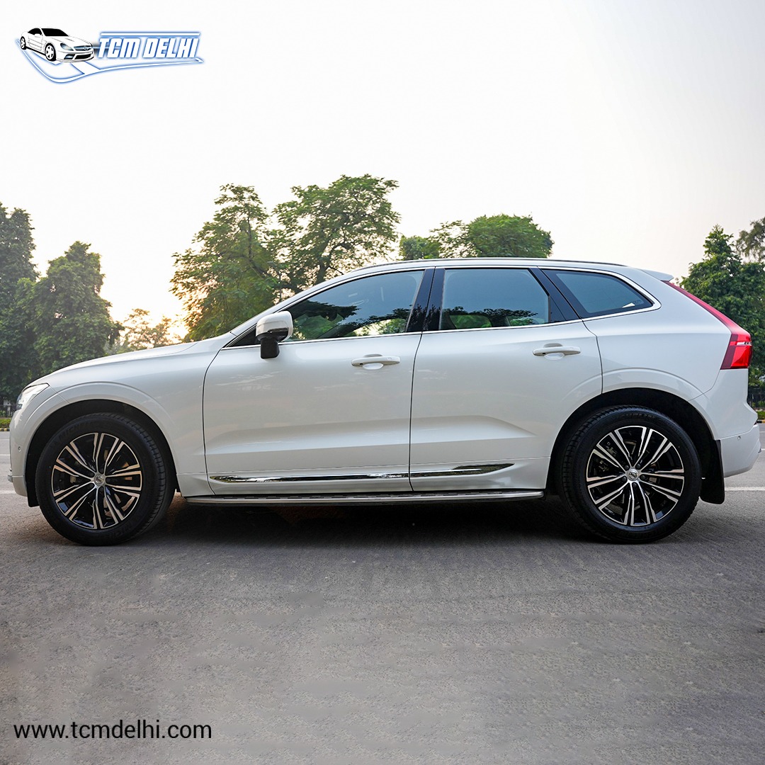 VOLVO XC60 B5 ULTIMATE