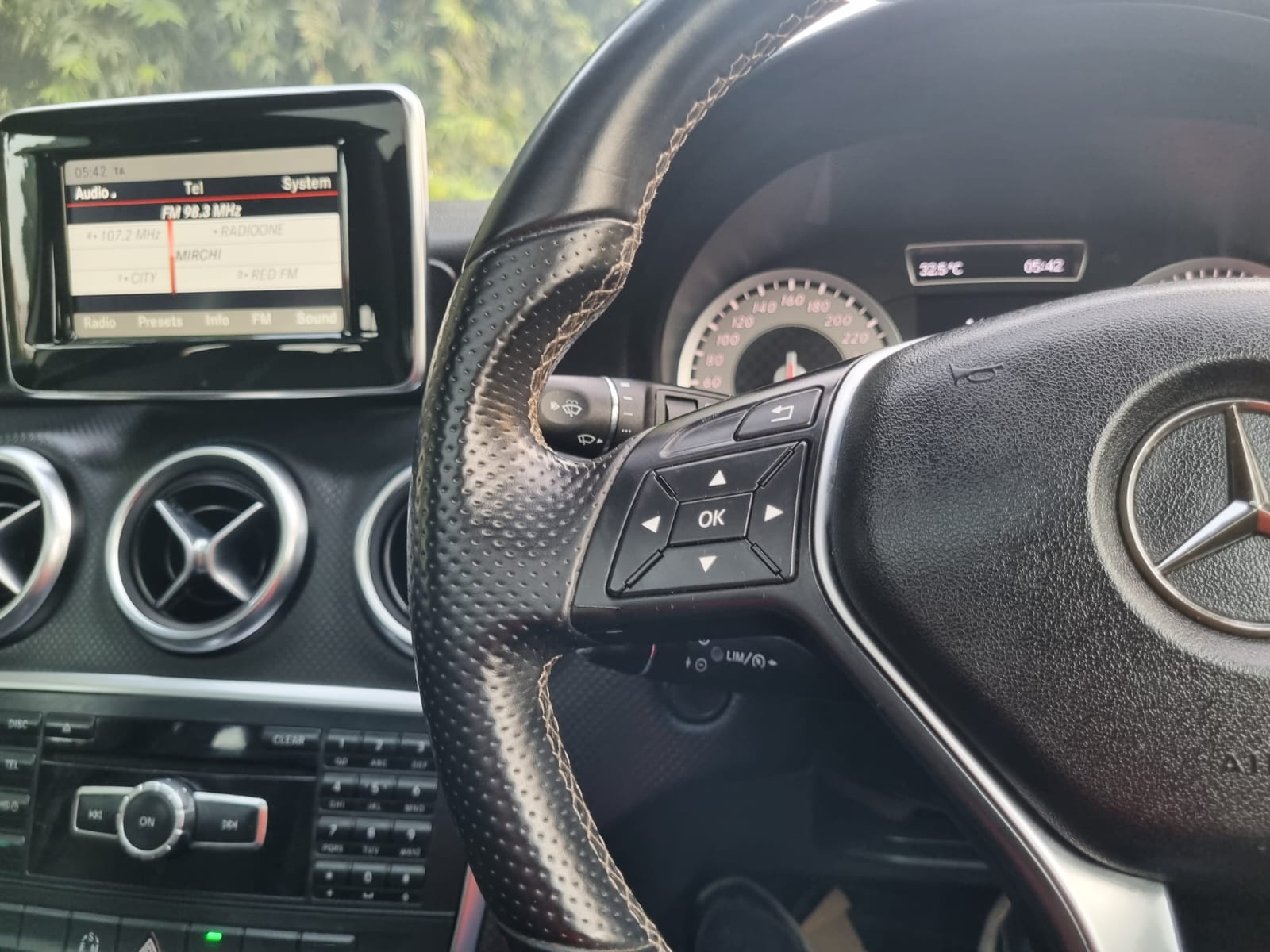 Mercedes Benz A180