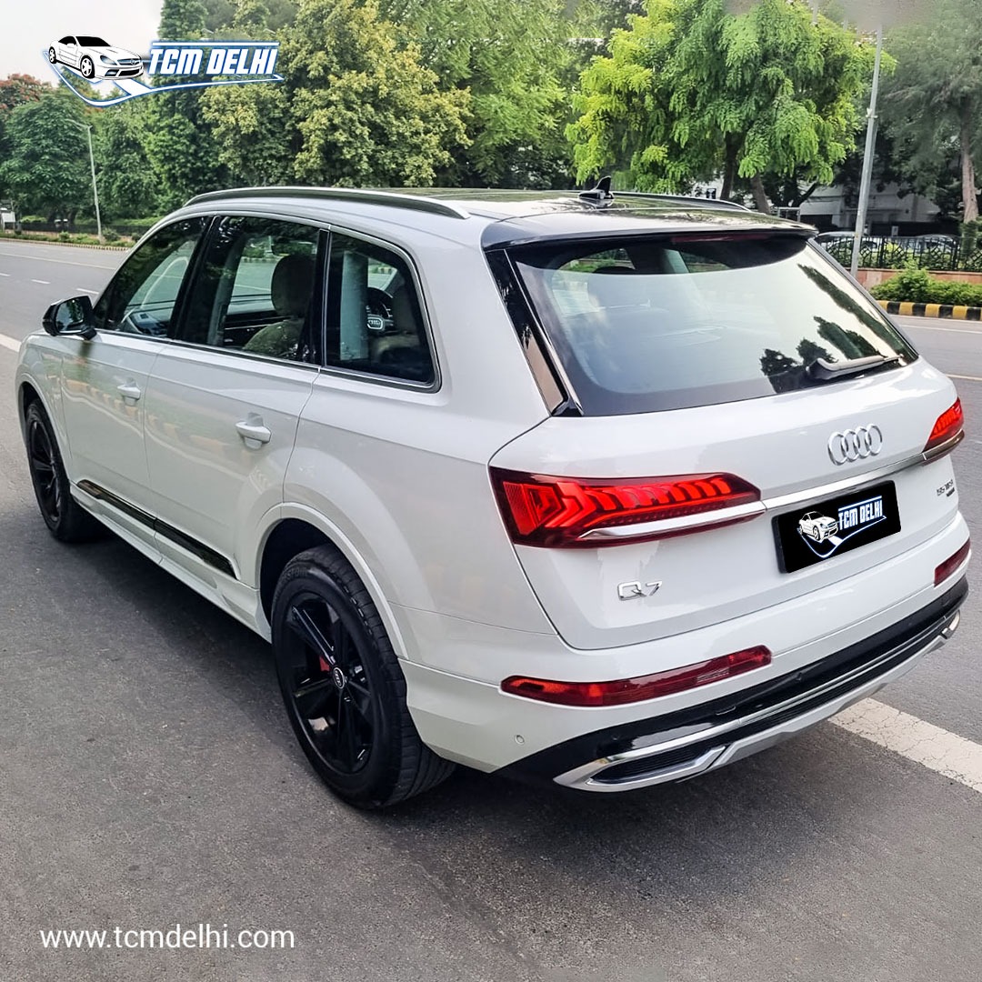 AUDI Q7 55TFSI TECNOLOGY