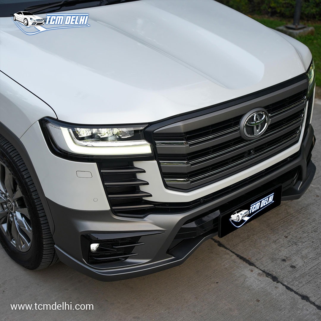 TOYOTA LAND CRUISER ZX 300