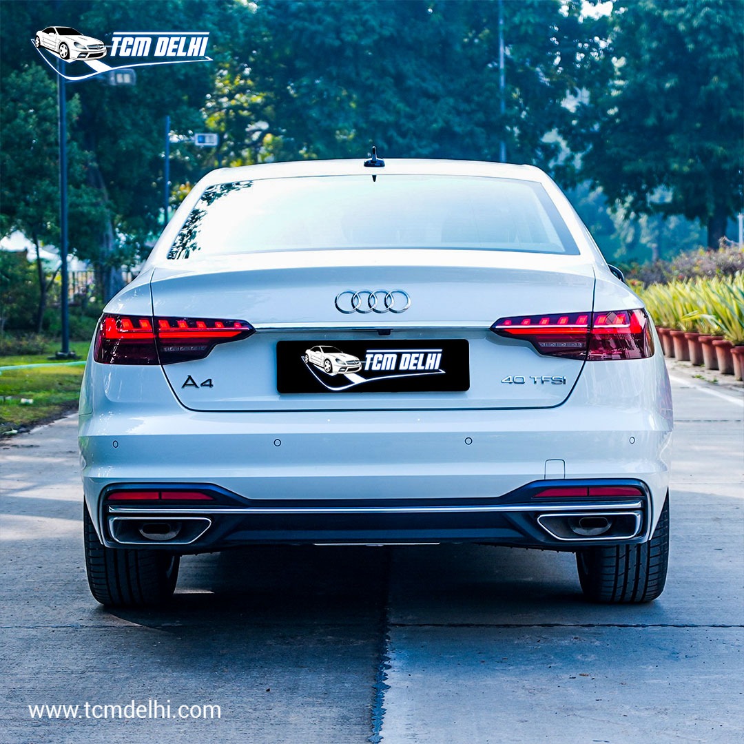 AUDI A4 45 TFSI TECHNOLOGY