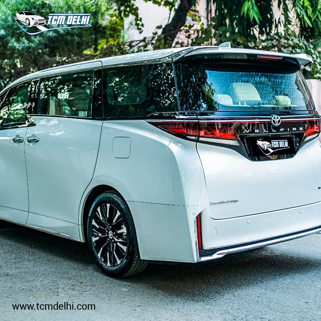 TOYOTA VELLFIRE HYBRID
