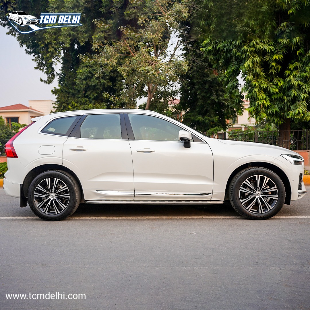 VOLVO XC60 B5 ULTIMATE