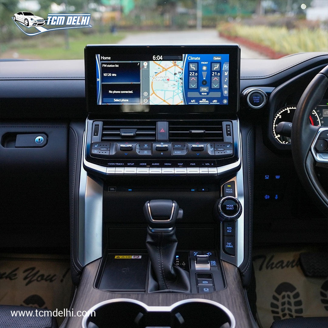 TOYOTA LAND CRUISER ZX 300